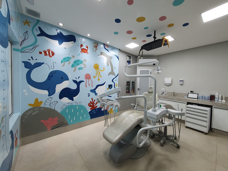 Foto 3 de LORENA MELO - Odontopediatria + Ortodontia para Crianças