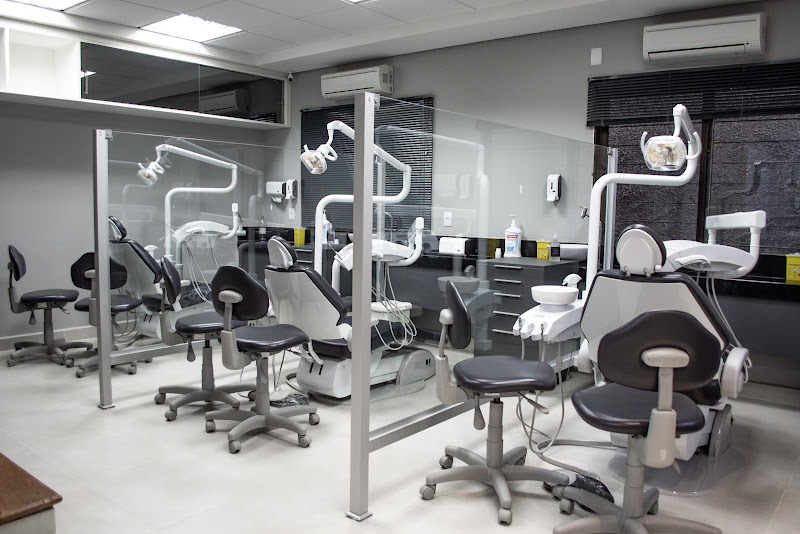 Foto 3 de Lourente Odontologia Estética