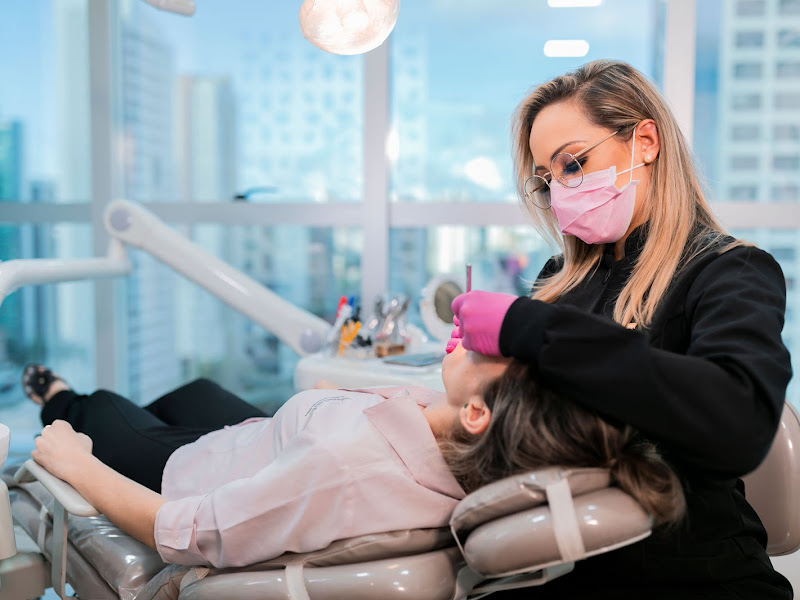 Foto 10 de Lovely Odontologia e Estética | Dentista em Fortaleza | Prótese Implantes Lentes de Contato Dentais