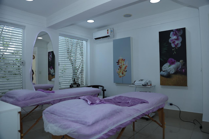 Foto 3 de LS Clinique - Estética Facial - Corporal - Odontologia e Especialidades Médicas