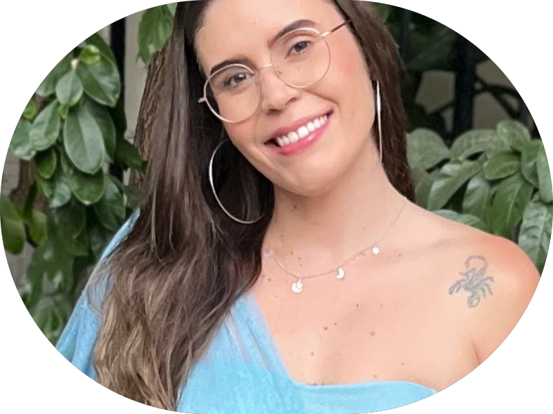 Foto 2 de Luana Sena | Clareamento Dental | Extração de Sisos| Restauração e Limpeza