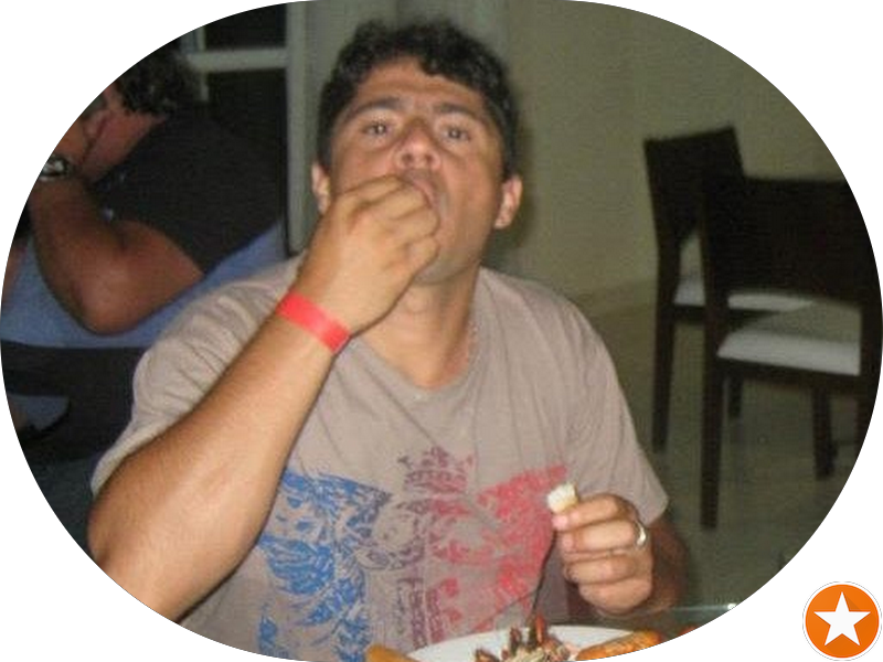 Foto 2 de Lucienne Toledo Pereira Torres - Odontopediatria