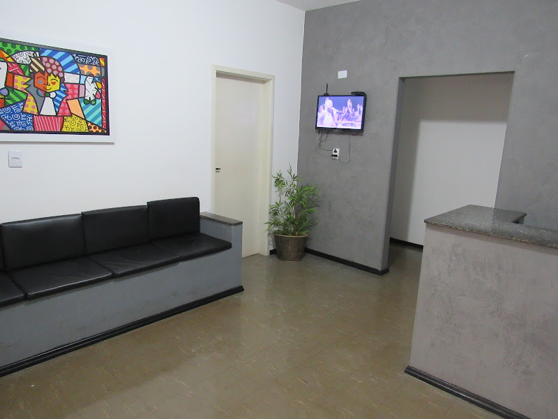 Foto 2 de Lucilene Ortega Odontologia | Implante Dentário em Dourados MS | Clareamento dental