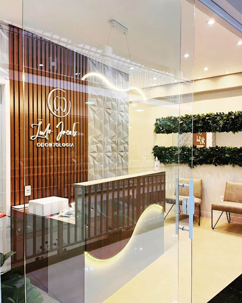 Foto 2 de Lulo Jacob Odontologia Granja Viana