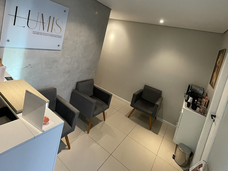 Foto de LUMIS Odontologia Especializada