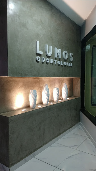 Foto 2 de LUMOS Odontologia