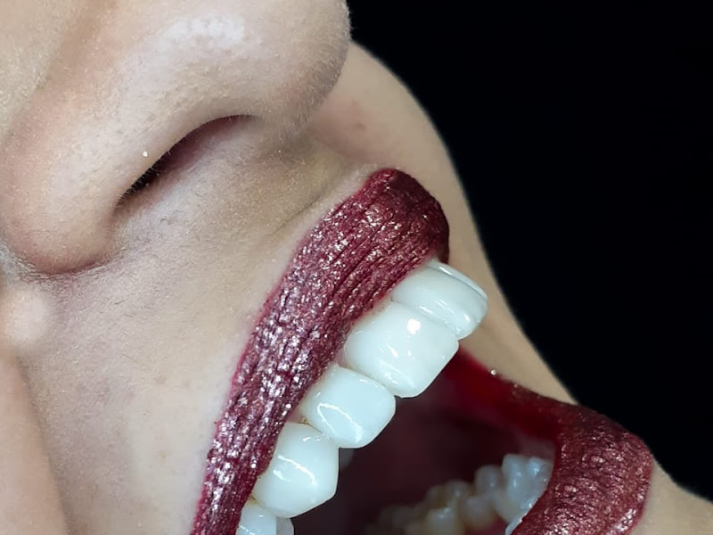 Foto 9 de M A Odontologia & Estética