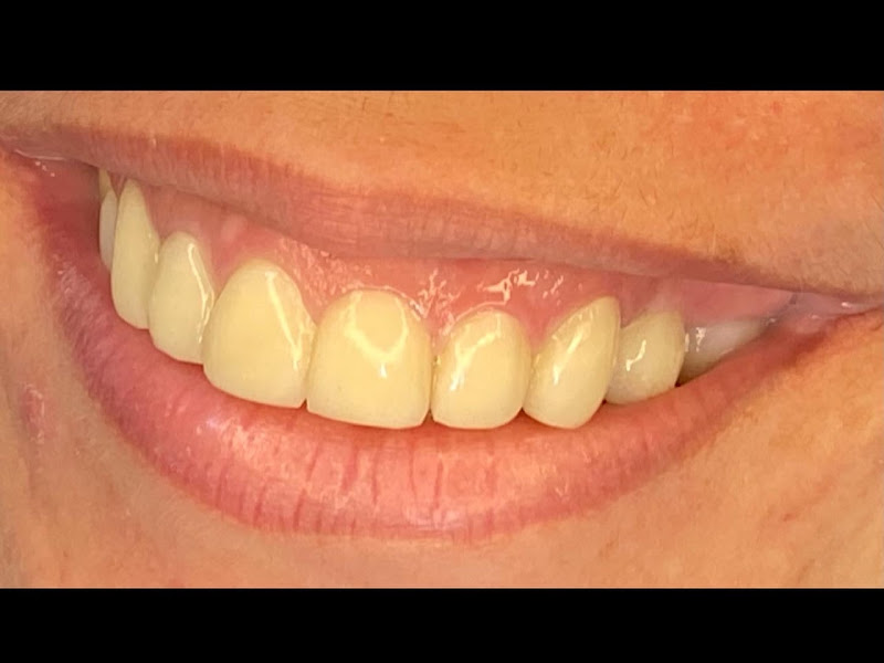 Foto de M&C IMPLANTES clínica odontológica