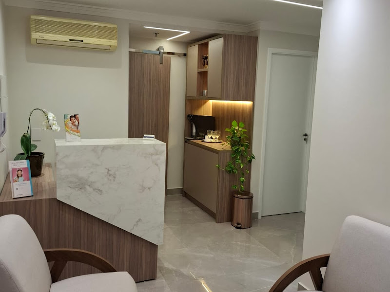 Foto 2 de M3 Clinic | Dentista na Saúde SP | Dra. Marcia Travaglini