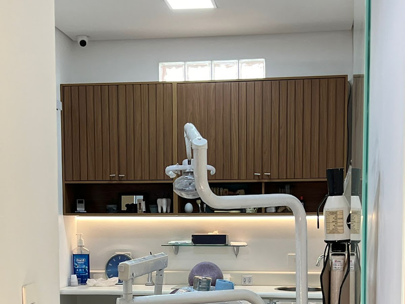 Foto 5 de Mabruk Odontologia - Dr. Pablo Queijo e Dra. Tatyana Gomes