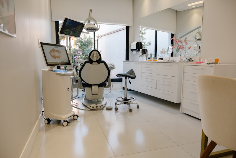 Foto 2 de Machado Cardoso Odontologia