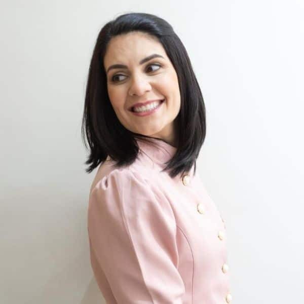 Foto 2 de MadriOdontologia | Dra. Adriana B. F. Nery | Cirurgiã Dentista
