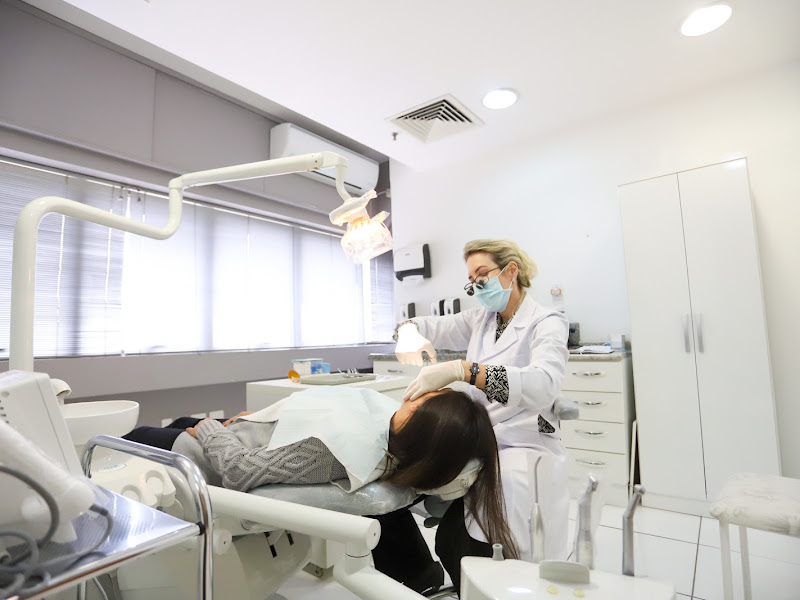 Foto 3 de Maísa Carolina Zílio - Ortodontista