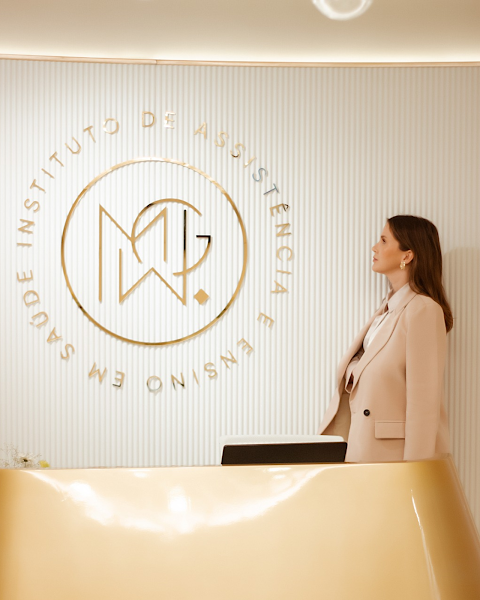 Foto 2 de Manoela Gonçalves - Invisalign e Harmonização Facial