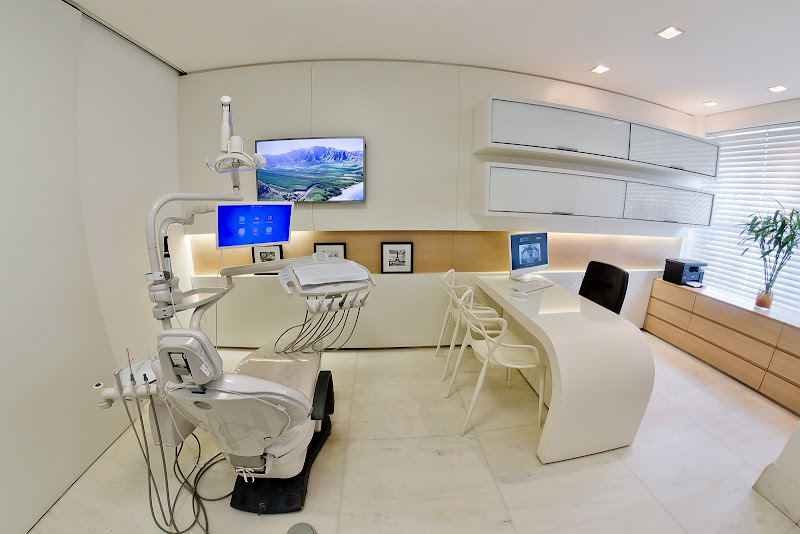 Foto 2 de Marcelle Teixeira Lott Cabral