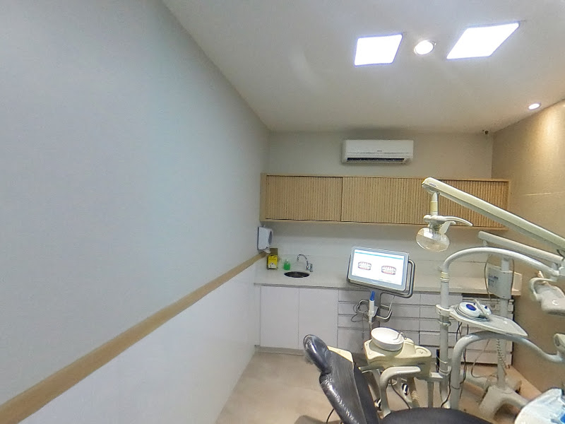 Foto 8 de MARCELO EMANOEL CIRURGIÃO DENTISTA