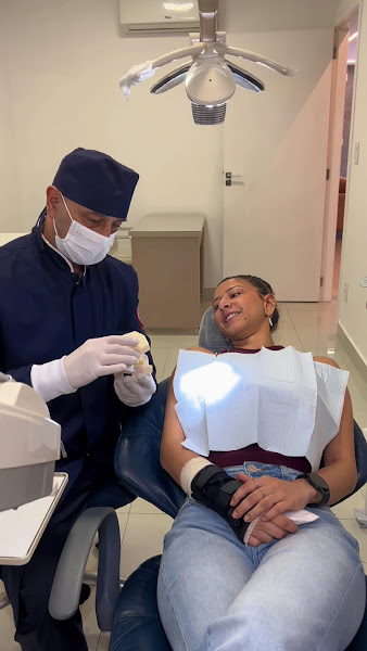 Foto 2 de Marcelo Milagres Resende - Cirurgião Dentista