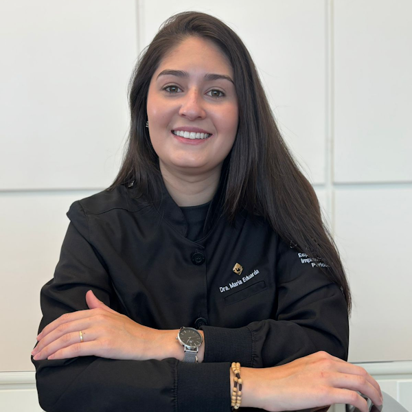 Foto 2 de Maria Eduarda Bizotto - Cirurgiã-dentista