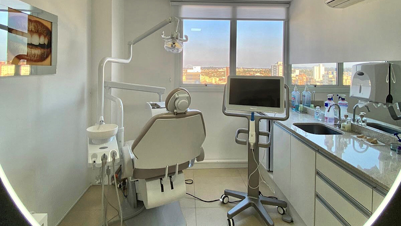 Foto 2 de Mariana Carvalho Odontologia