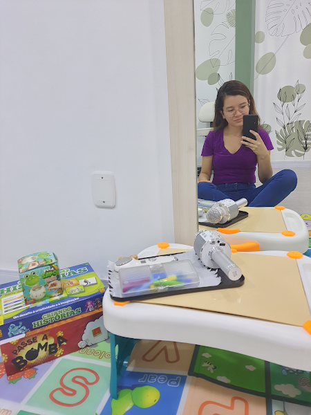 Foto 3 de Mariana Corrêa - Atendimento Fonoaudiológico para respiração, mastigação, deglutição, comunicação e voz em Santa Maria