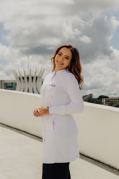 Foto 2 de Mariana Dias Odontologia Estética