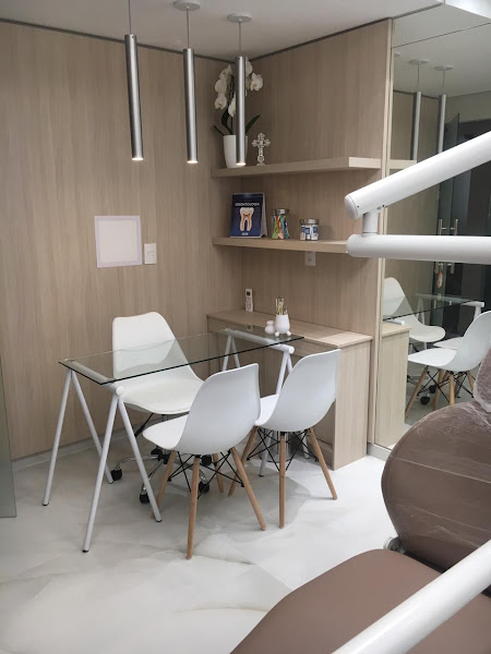 Foto 3 de Mariana Duffles - Odontologia Integrativa