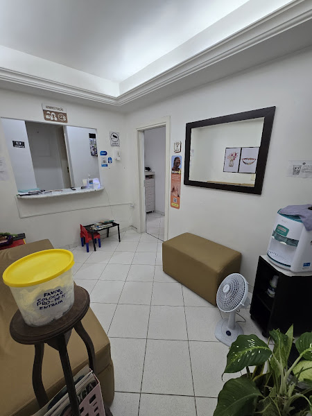 Foto 3 de Mariana Martins Odontopediatria e Clínico Geral