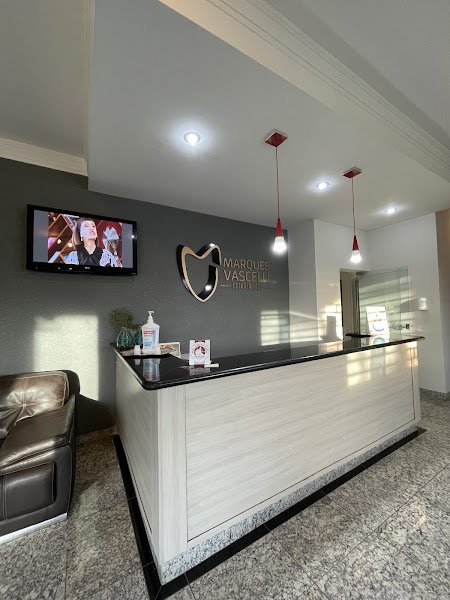 Foto 2 de Marques Vascelli Estúdio Oral e Medicina