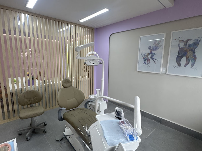 Foto 2 de Martines odontologia