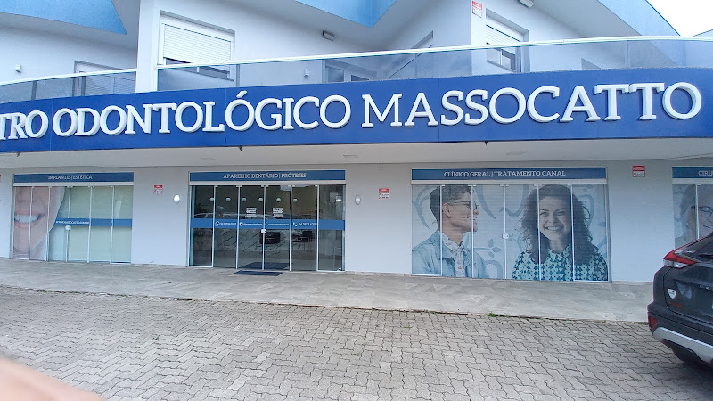 Foto 3 de Massocatto Odontologia - Implantes Dentários
