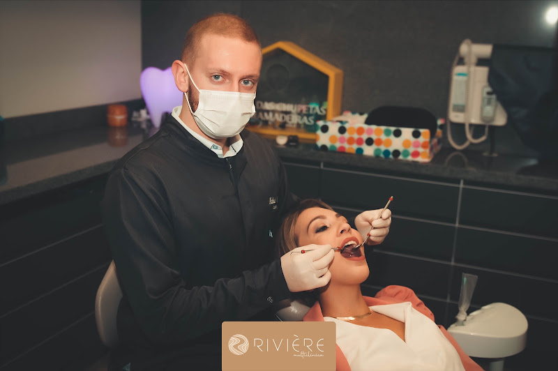 Foto 3 de Matheus Menegotto - Cirurgião Dentista em Tratamentos de Bruxismo e DTM