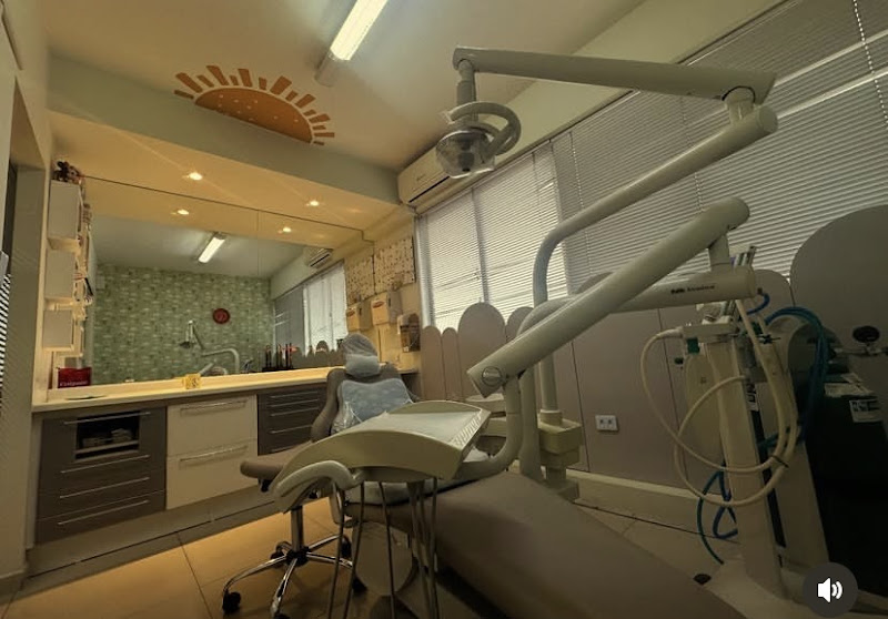 Foto 2 de Matuella Odontologia e Odontopediatria