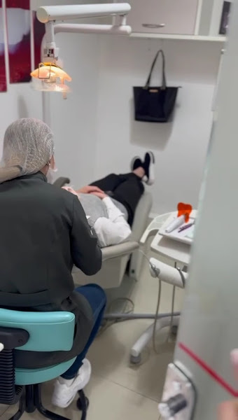 Foto 3 de MAVI Consultório Odontológico | Clareamento | Facetas | Implantes | Aparelhos Ortodônticos | Passo Fundo