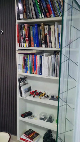 Foto 3 de Max Barbosa Odontologia - Dentista em Luziânia