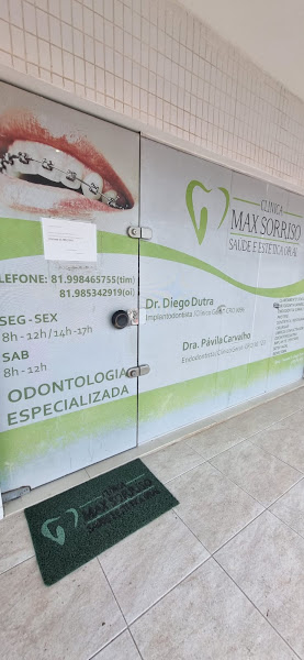 Foto 2 de MAX SORRISO | Saúde e Estética Oral Clínica Odontológica no Janga em Paulista PE