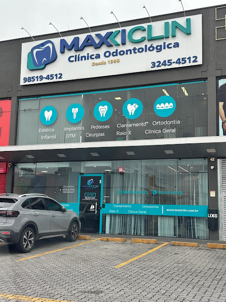 Foto 2 de Maxiclin ODONTOLOGIA I Implantes | Ortodontia | DTM | Facetas | Odontopediatria | Invisalign | Clínica Geral | Clareamento