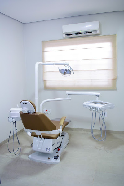 Foto 2 de Maxilare - Radiodiagnóstico Odontológico