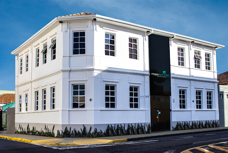 Foto 2 de Maxsorriso Implantes Dentários | Franca - SP