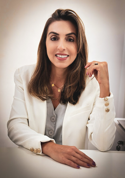 Foto 2 de Mayra França - Estomatologista Patos de Minas