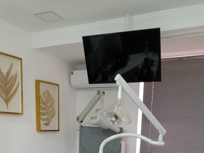 Foto 10 de MCR Odontologia - Unidade Santana