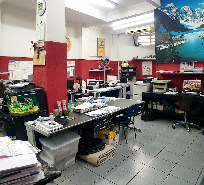 Foto 2 de Medeiros Despachante