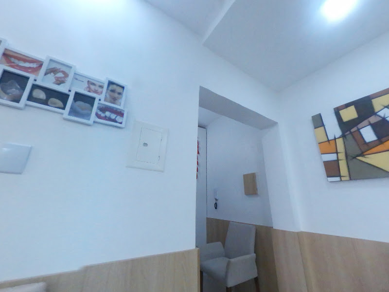 Foto 4 de Mediodonto, Dentista Liliane Rigon