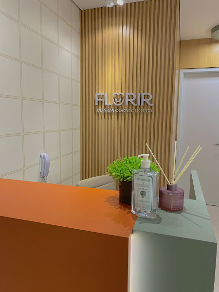 Foto 2 de Melina Vitali - Dentista de Criança