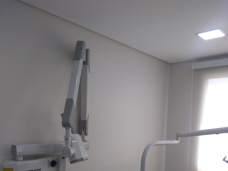 Foto 10 de Mello e Rubio Odontologia - Dentista