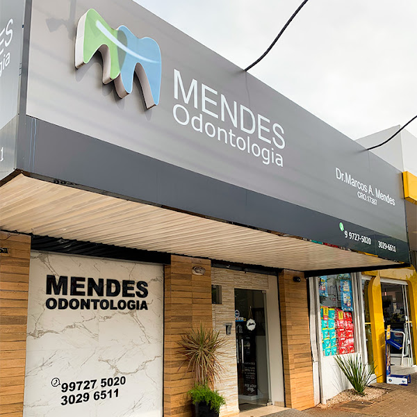 Foto 2 de Mendes Odontologia | Dentista Maringá