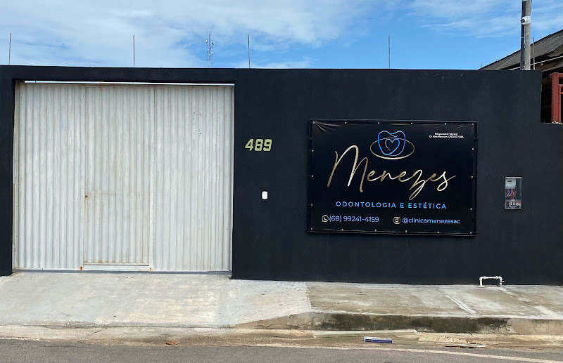 Foto 2 de Menezes Odontologia e Estética
