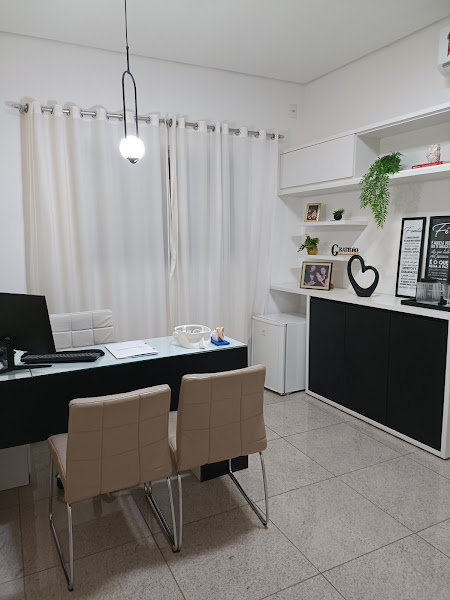 Foto 2 de Meu Labirinto - Dra Gisele Oliveira: tontura, "labirintite", zumbido, cefaleia, bruxismo/DTM, prevenção de quedas.