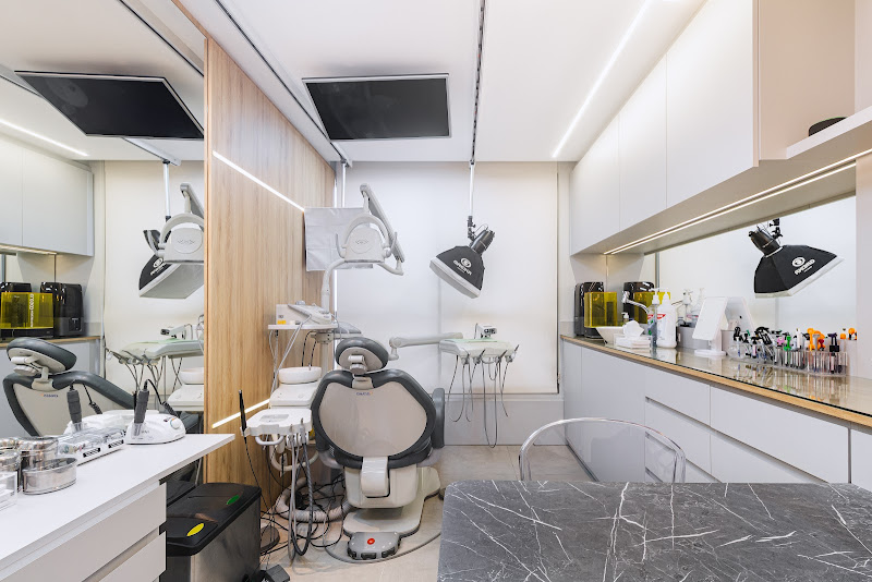 Foto 3 de MF Luz - Odontologia