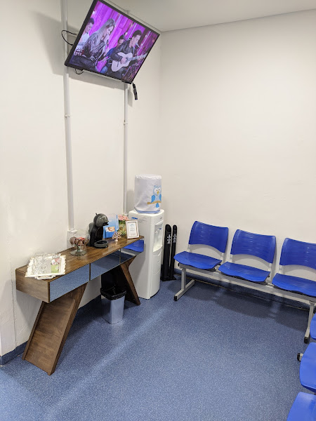 Foto 3 de Michele Moura - Endodontia Microscópica