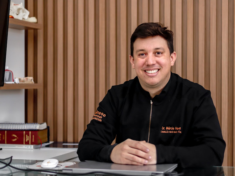 Foto 3 de Mímese Odontologia | Dr. Márcio Novaes, Dra. Mila Fontes e Dr. Lauro Caetano - Reabilitação oral e facial